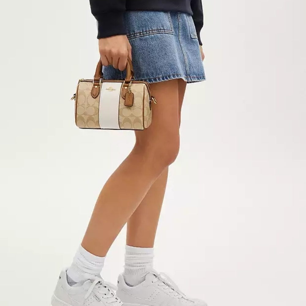 Coach Mini Rowan
